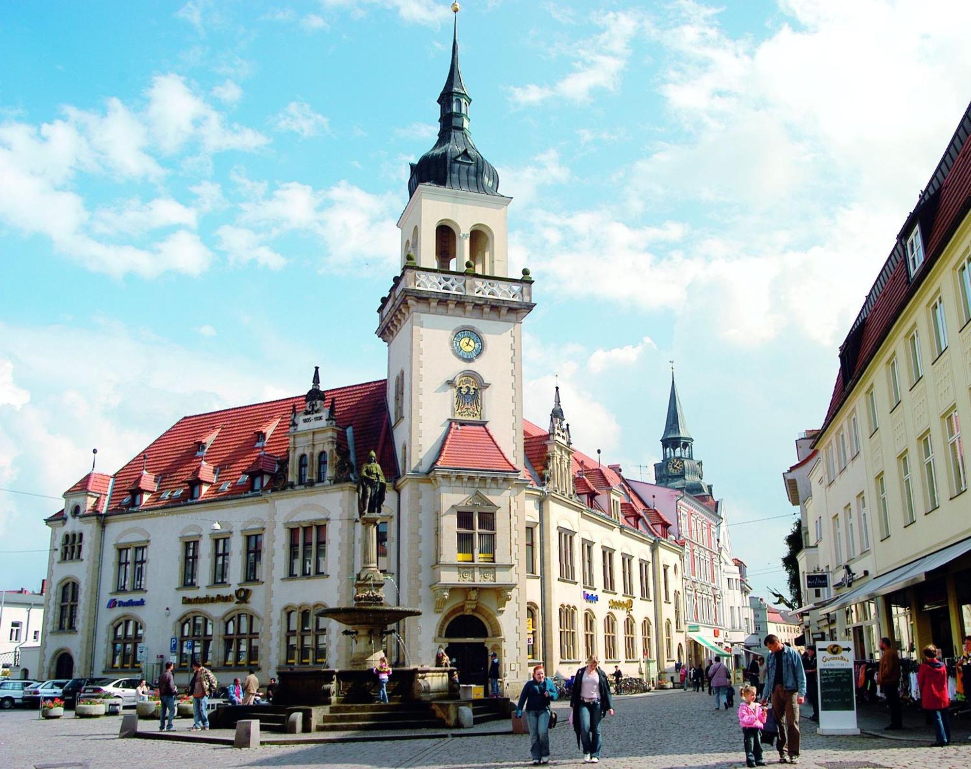 Sweet Dream Hostel & Pension - Self Check-In Güstrow Esterno foto